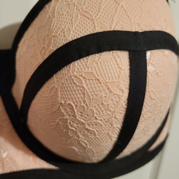 Torrid Pink & Black Multi-Way Bra - Picture 5 of 7